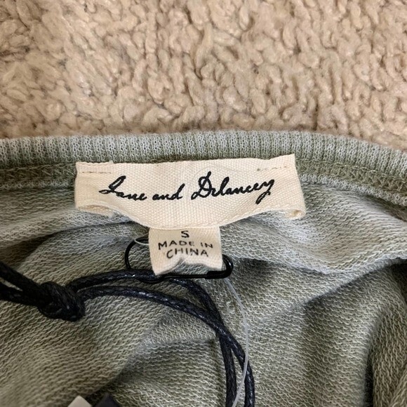 Anthropologie Jane and Delancey green top cold shoulder top size S - Picture 4 of 16